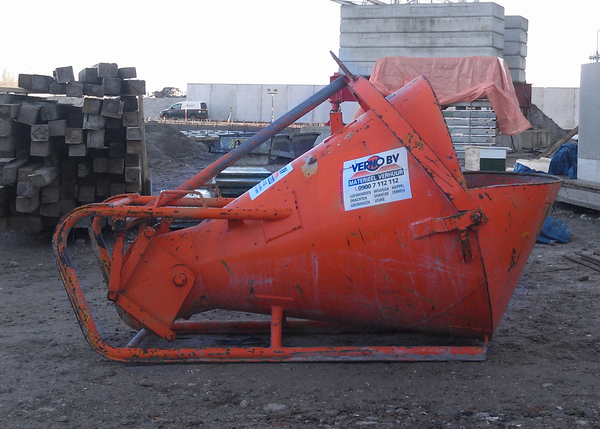 Betonstortkubel 500 liter