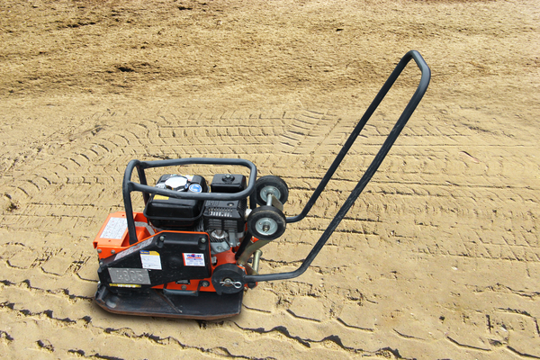 Trilplaat 18 kN | 45 cm | Benzine