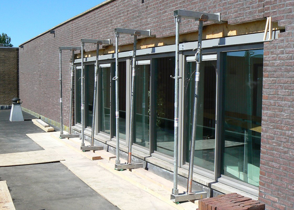 Stut-alone gevelstempel | 1,95 - 3,15 meter | Per set
