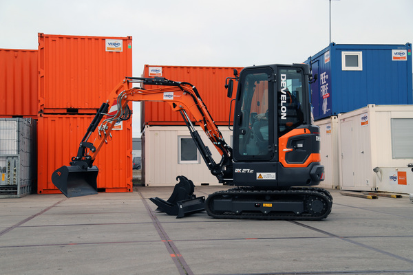 Mini-Graafmachine 2.700 kilo/diesel